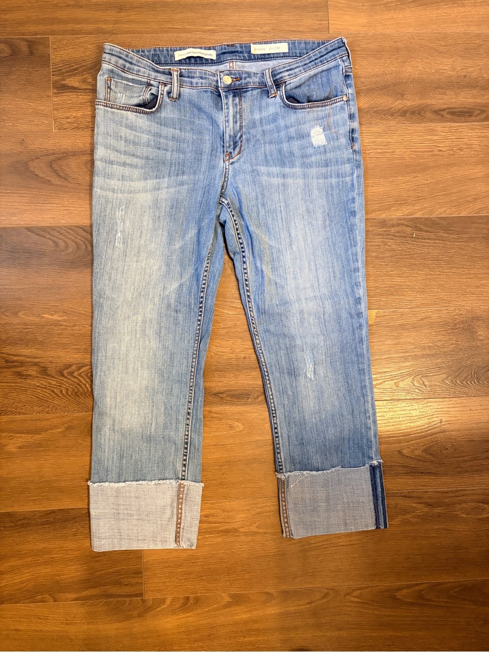 Pilcro Hyphen mid-rise Cuffed cropped jeans size 30 - Picture 2 of 7